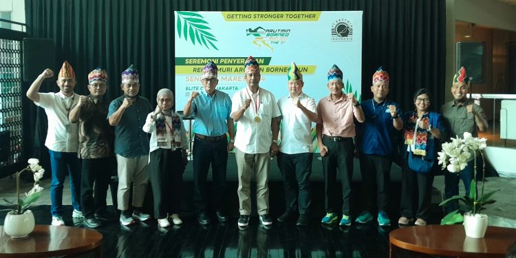 Arutmin Borneo Run Raih Dua Penghargaan dari MURI