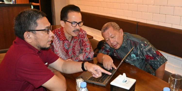 Blusukan Online Era Society 5.0 Sudah Digunakan Onno Sejak 2014