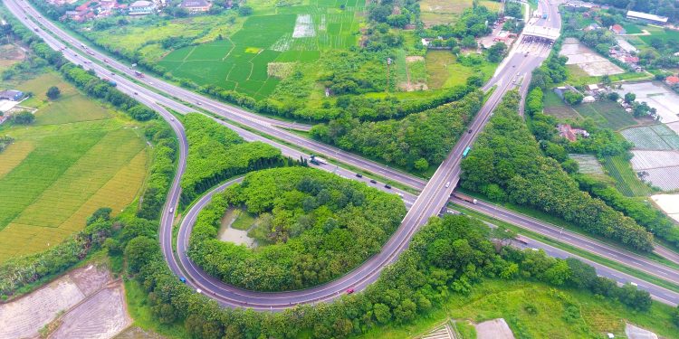 Imbau Pemudik Berangkat Lebih Awal, Astra Infra Berlakukan Diskon Tarif Tol