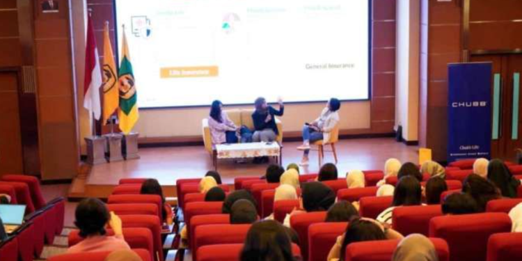 Chubb Life Indonesia Menyelenggarakan Kuliah Literasi Keuangan