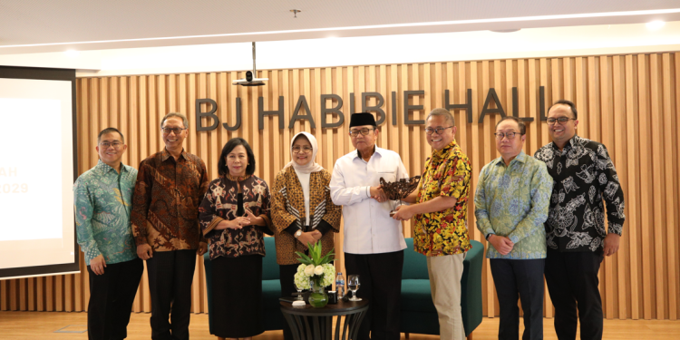 Diskusi Terbatas IFSoc: Melihat Arah Ekonomi Digital dalam Program Pemerintahan Prabowo Subianto