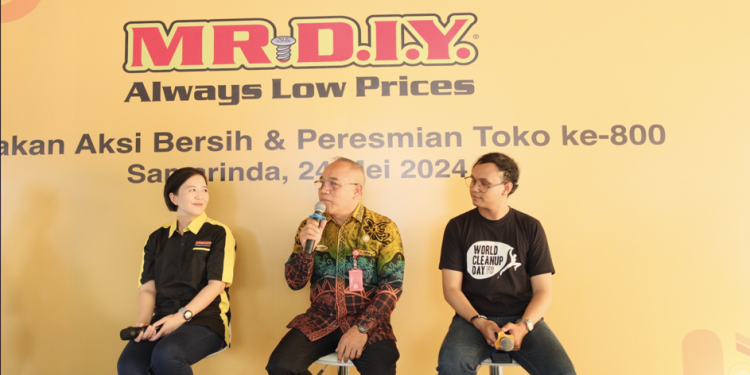 MR.DIY Buka Toko ke-800, Gelar “Gerakan Aksi Bersih MR.DIY” di Samarinda