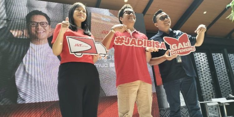 J&T Express Kampanye #JADIBISA dan J&T Connect
