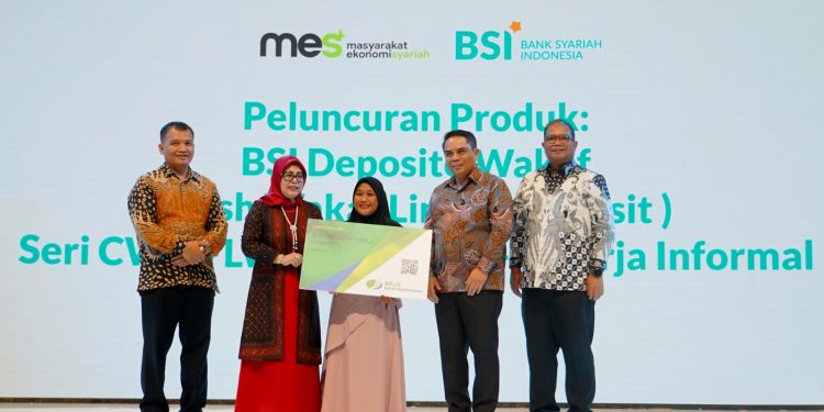 BSI dan MES Luncurkan Deposito Wakaf Jaminan Sosial Pekerja Informal