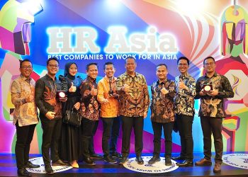 United Tractors Kembali Raih Penghargaan Tempat Kerja Terbaik di Asia