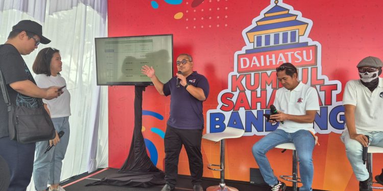 SEVA Berbagi Tips Membeli Mobil ke Komunitas Roda Dua di Bandung