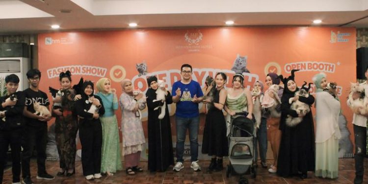 Merlynn Park Hotel Gelar Acara Spesial untuk Pecinta Kucing