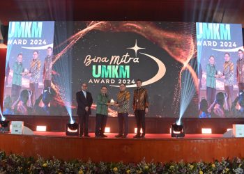 BSI Maslahat Raih Dua Penghargaan Gold Dalam Acara Bina Mitra UMKM Award 2024