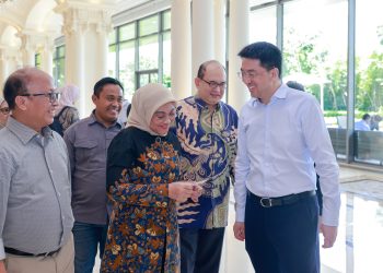 Menaker Apresiasi Kepatuhan Regulasi dan Kontribusi Pengembangan Talenta Digital Huawei di Indonesia