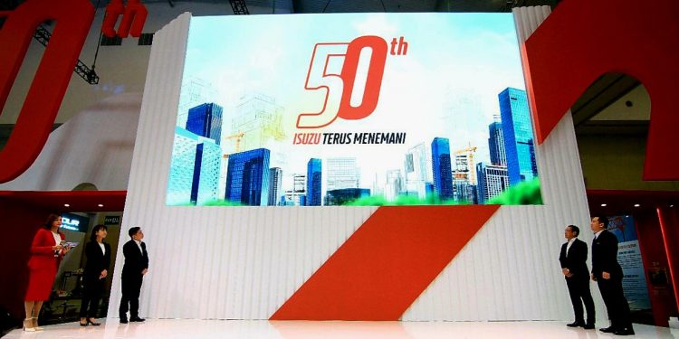 Menuju Tahun Emas Isuzu di Indonesia