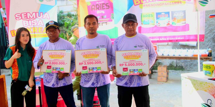 Avian Brands Gelar Lomba Pengecatan Rumah di RW 012 Pademangan Timur