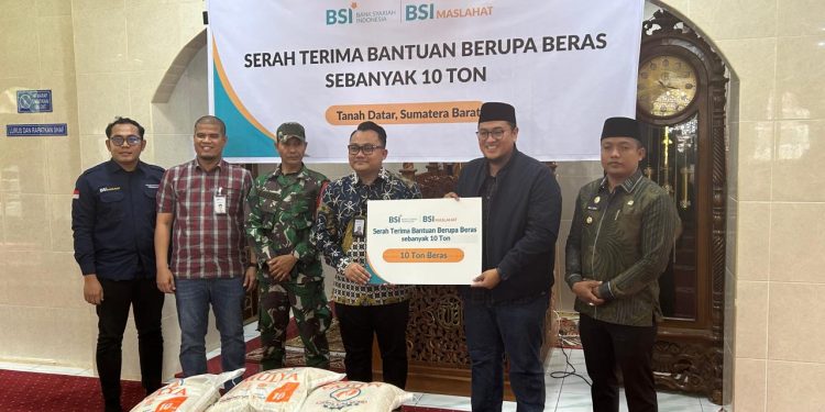 BSI Maslahat Salurkan Bantuan 10 Ton Beras di Kabupaten Tanah Datar, Padang