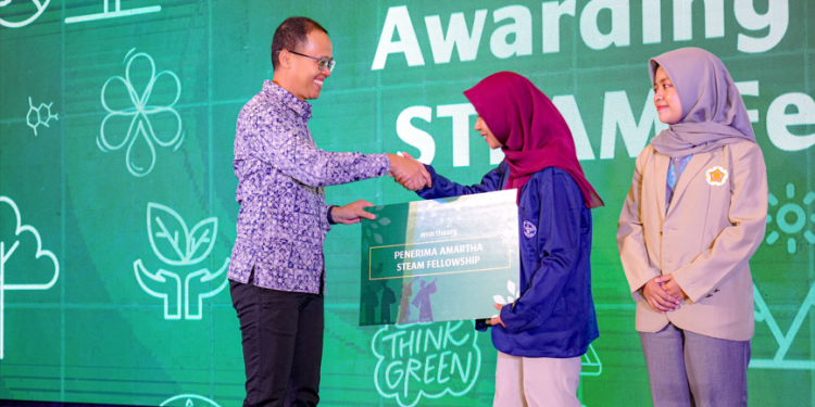 Amartha Tingkatkan Kualitas Talenta Digital Indonesia Melalui 430 Beasiswa Amartha Cendekia