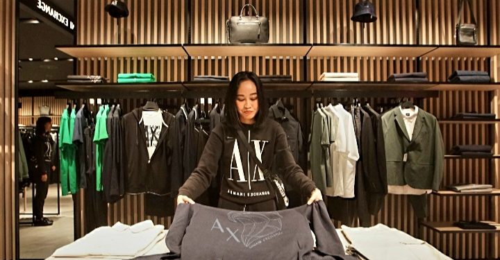 Gerai Armani Exchange Grand Indonesia Mall Hadirkan Koleksi Tren Terbaru