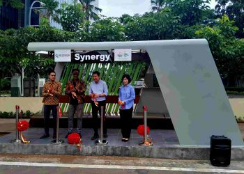 Alam Sutera Gandeng Bioniqa Luncurkan Halte Bus  Alga-Fotobioreaktor Pertama di Indonesia