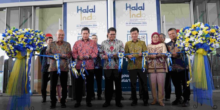 Menjawab Tantangan Industri Halal Melalui Inovasi dan Kolaborasi di Halal Indo 2024