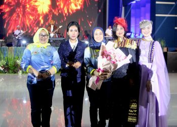 Nasya Collyer Gelar Fashion Show Ramaikan HUT ke-79 TNI Angkatan Laut