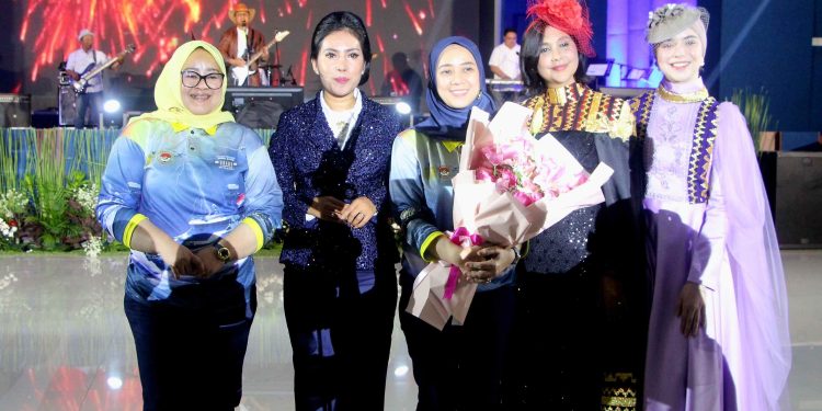 Nasya Collyer Gelar Fashion Show Ramaikan HUT ke-79 TNI Angkatan Laut