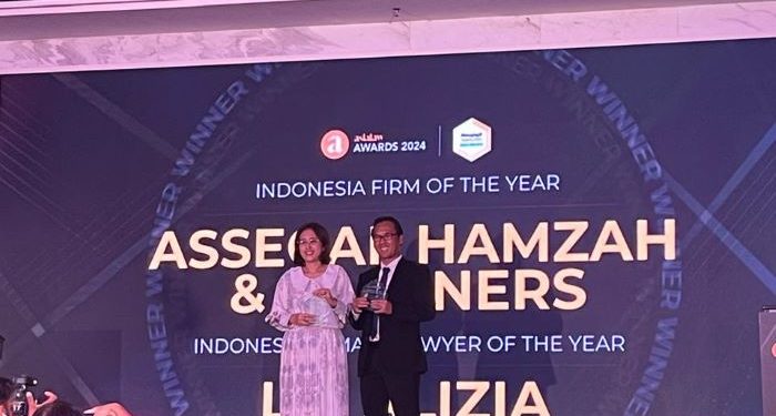 Lia Alizia Meraih Penghargaan Indonesia Female Lawyer of The Year kategori “Jurisdictional Awards” di Asialaw Awards 2024