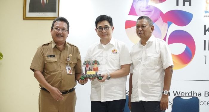 Kadin Indonesia Rayakan HUT Ke-56 dengan Aksi Serukan Persatuan