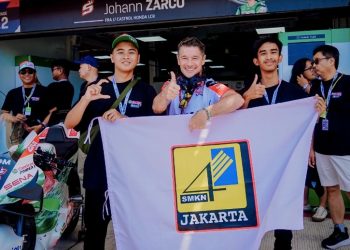Castrol Honda LCR MotoGP™ Berikan Sertifikat Teknik untuk Pelajar SMK di MotoGP Mandalika