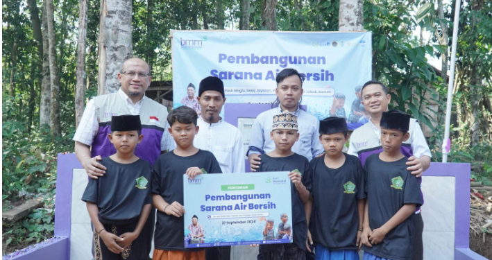 Bank Muamalat dan BMM Serahkan Bantuan Sosial untuk Warga Lebak Banten   