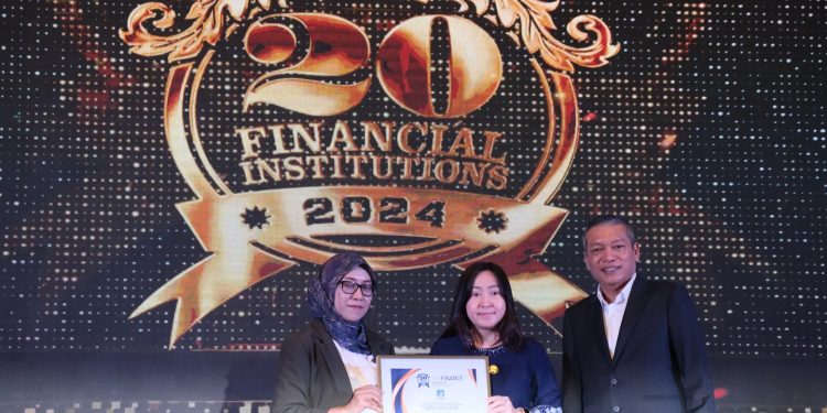 ACC Raih Top 20 Financial Institution Awards 2024