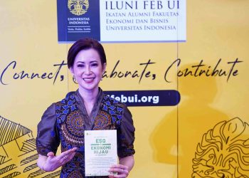 Ketua Umum ILUNI FEB UI Alexandra Askandar Luncurkan Buku Ekonomi Hijau ILUNI FEB UI