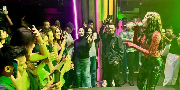 Kemeriahan Grand Launching Zen Karaoke & Lounge Bersama Ratunya Karaoke Zen Thamrin