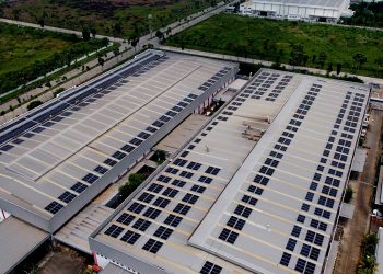 Dukung Transisi Energi Bersih, Energia Prima Nusantara Bangun PLTS Atap di Inti Ganda Perdana
