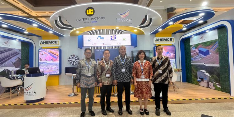 United Tractors dan Energia Prima Nusantara Memperkenalkan Inovasi Hijau di Electricity Connect 2024