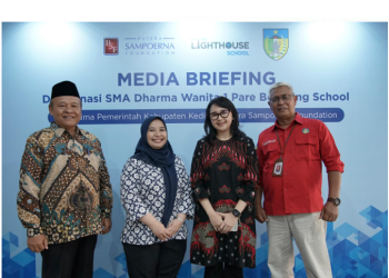 Kolaborasi Putera Sampoerna Foundation dan Pemkab Kediri Kembangkan SMA Dharma Wanita 1 Pare Boarding School