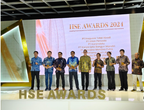 Ciputra Residence Beri Penghargaan Nihil Kecelakaan kepada 68 Kontraktor