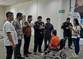 Imigrasi Gunakan Tablet Pemeriksaan Urai Padatnya Perlintasan di Bandara Kualanamu