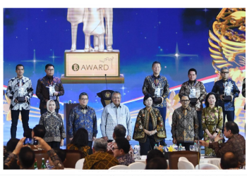 BSI Raih Dua BI Award 2024: Bank Syariah Pendukung Pengendalian Moneter Terbaik dan Peserta Sistem RTGS & SSSS Terbaik