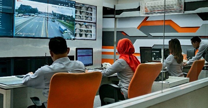 Sentra Komunikasi ASTRA Infra Siap Siaga 24 Jam untuk Melayani Pengguna Jalan