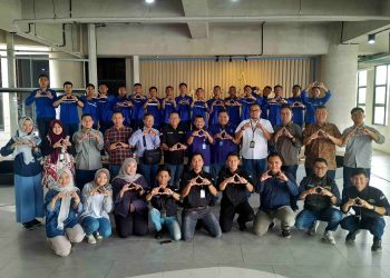 UT Bersama PAMA Berikan Beasiswa untuk Siswa kelas D4 Tehnik Rekayasa Pemeliharaan Alat Berat