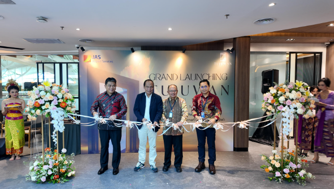 Grand Launhing Tujuwan Lounge-Bandara I Gusti Ngurah Rai Bali