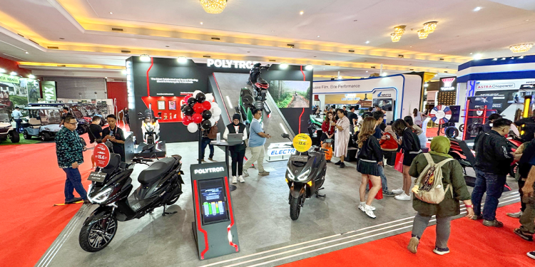 Polytron Terus Kukuhkan Posisi di Industri Motor Listrik Indonesia, Raih Dua Penghargaan IIMS 2025
