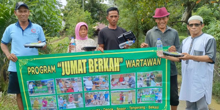 Giat Program Jumat Berkah Wartawan Berbagi ke Masjid & Penerima Manfaat Tepat Sasaran