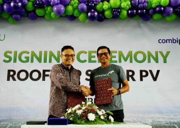 Combiphar Dorong Energi Hijau dengan Pemasangan Panel Surya