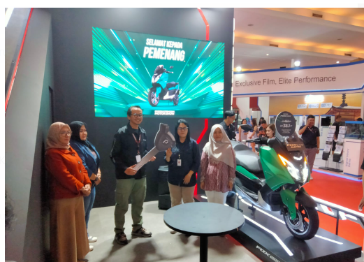 Polytron Hadirkan Diskon 5 Juta dan Test Ride Eksklusif Fox-500 di IIMS 2025