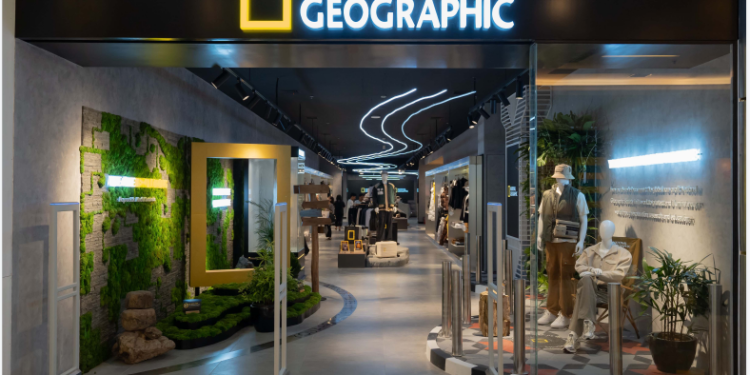 National Geographic Apparel Memulai Debutnya di Indonesia di Pondok Indah Mall 1