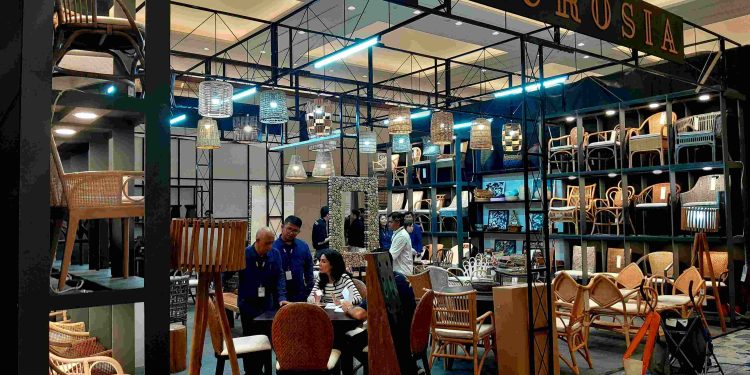 Riset dan Pengembangan Hadirkan Produk Furnitur Unggulan di IFEX 2025