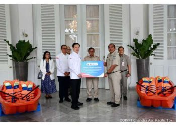 Chandra Asri Group Distribusikan Bantuan Penanggulangan Bencana DKI Jakarta