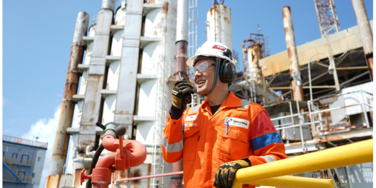 Para Perwira Pertamina Penjaga Ketahanan Energi Nasional Saat Libur Lebaran