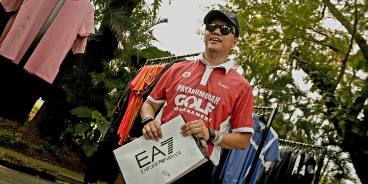EA7 Emporio Armani Gandeng Golftrovert, Bawa Luxury Fashion Sportwear ke Turnamen Golf Bergengsi