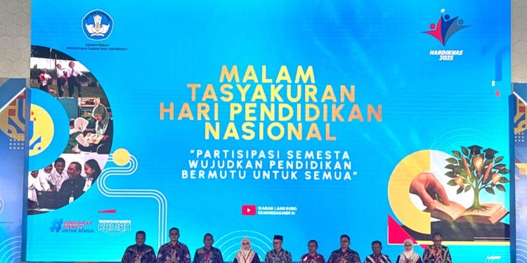 United Tractors Terima Apresiasi dari Menteri Dikdasmen