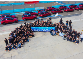 Dukung Formula E Jakarta, Komunitas Mobil Listrik MG Lakukan Parade Kendaraan Listrik di Ancol