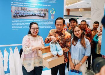 Le Minerale Transformasi Sampah PET Menjadi Produk Berkualitas #JadiBaruLagi